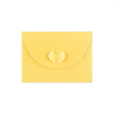 Butterfly Envelopes Yellow 82 x 113 mm (C7)